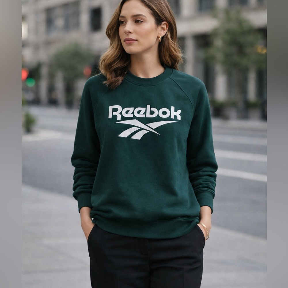 Reebok Women's Teal Crew Neck Sweater